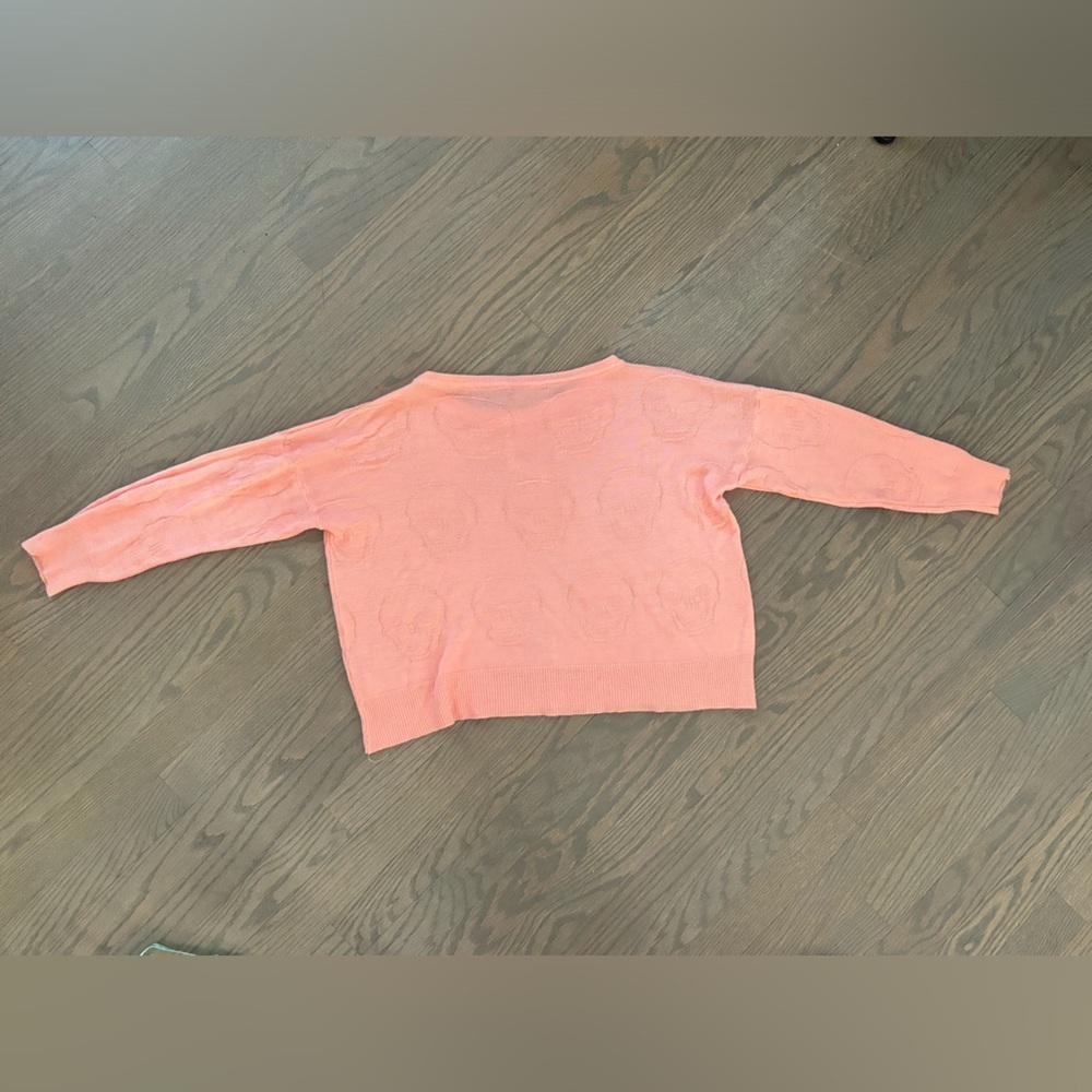 Brandy Melville light pink skull cropped knit sweater one size fits all
